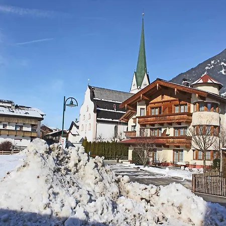 In Kaltenbach Near Lift * Stumm